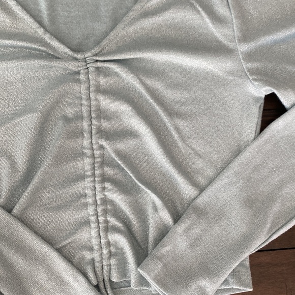 ❤️EUC❤️ Wild Fable Cinch Front Crop ❤️ - Picture 2 of 6